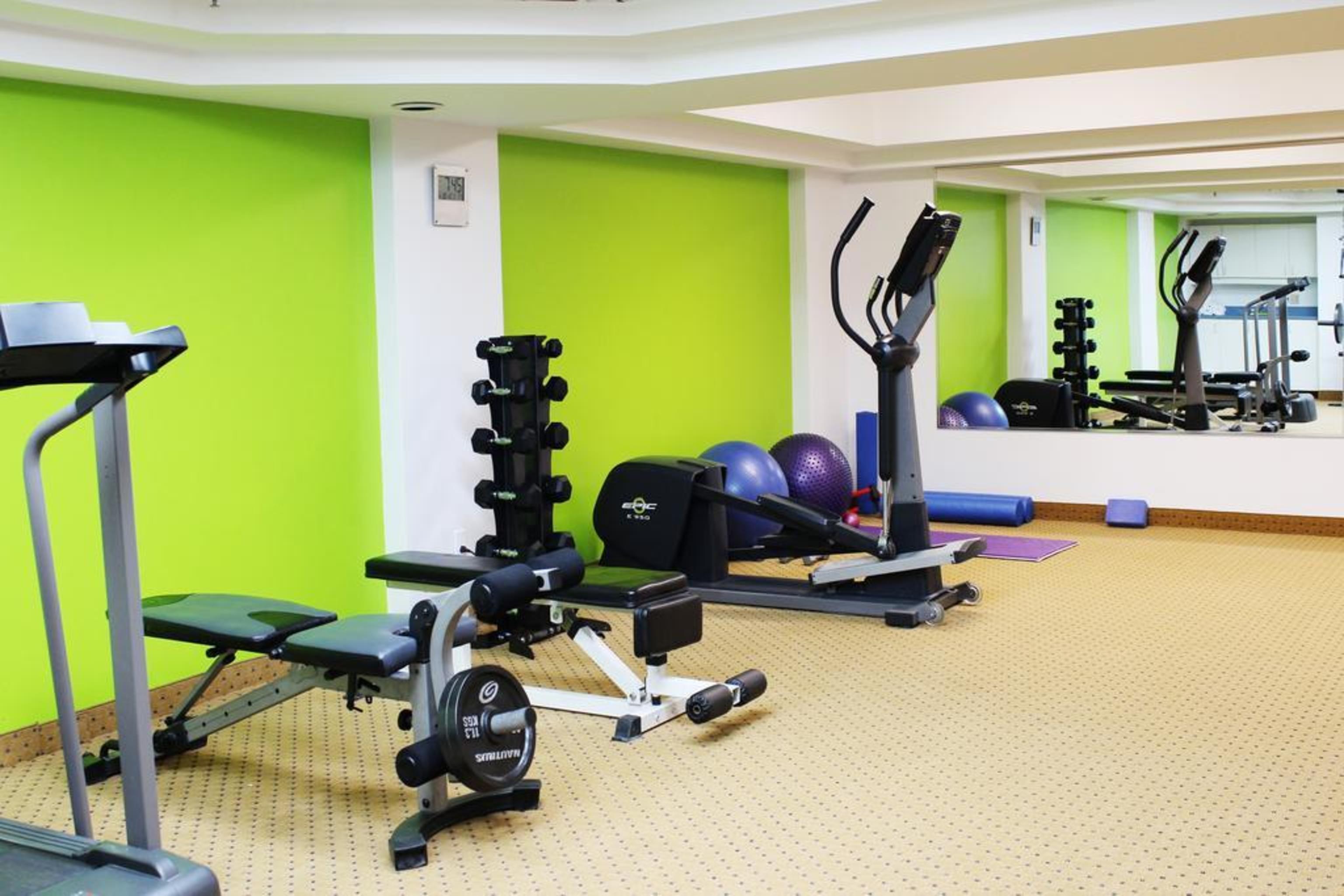 Lelux Hotel Montreal Bagian luar foto