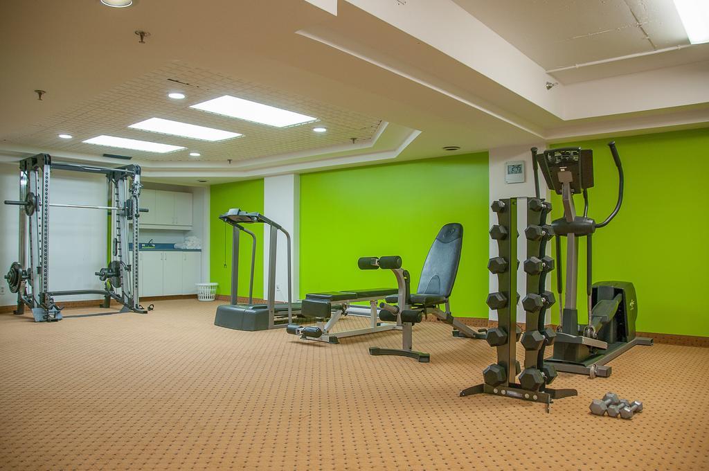 Lelux Hotel Montreal Bagian luar foto