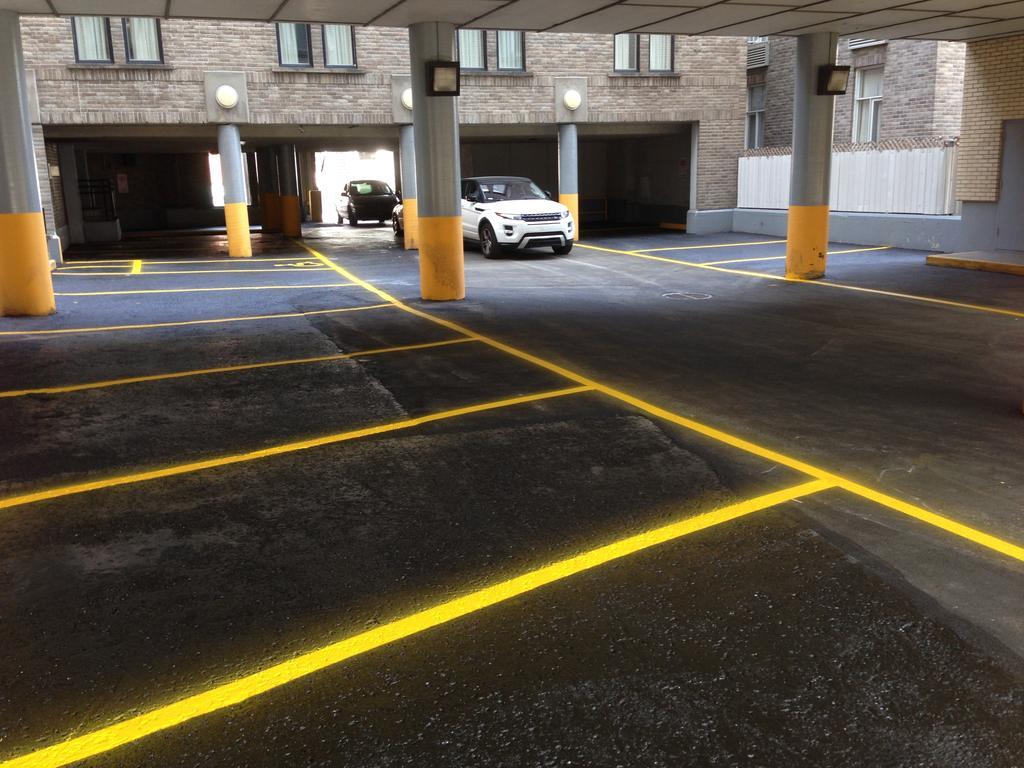 Lelux Hotel Montreal Bagian luar foto