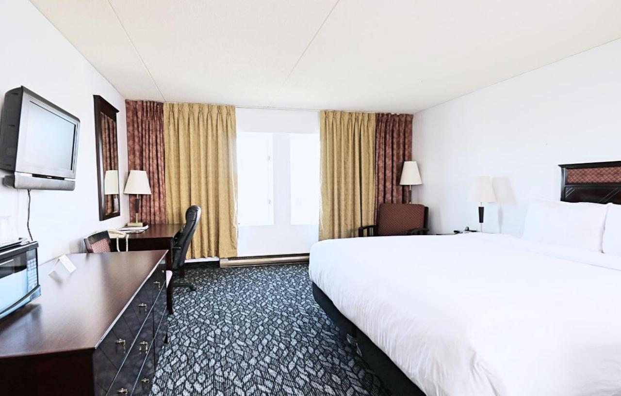 Lelux Hotel Montreal Bagian luar foto