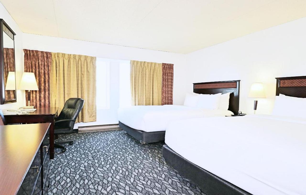 Lelux Hotel Montreal Bagian luar foto