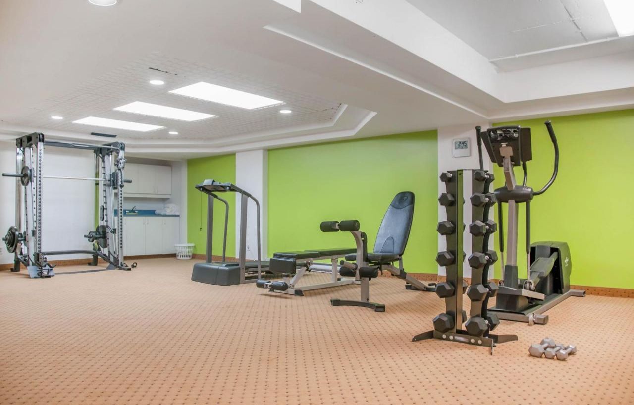Lelux Hotel Montreal Bagian luar foto